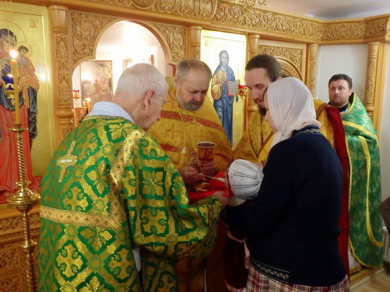 Праздничное богослужение в приделе св.прав.Иоанна Кронштадтского 2 января 2016 года